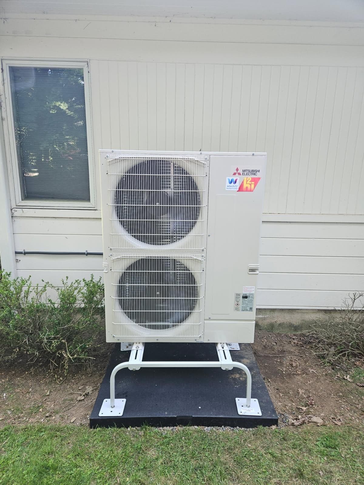 New Mitsubishi SUZ-AK36NLHZ 36K R-454B Hyper-Heat outdoor unit installed in Cos Cob Connecticut